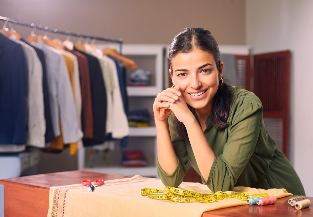 Woman in nice boutique with great retail experience.